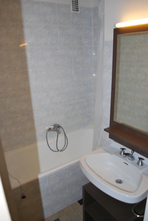 لو دوز آلب Hotel Les Clarines المظهر الخارجي الصورة